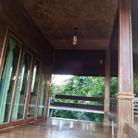 ภูริรักษ์ โฮมสเตย์ Ban Pha Saeng Lang Exterior photo